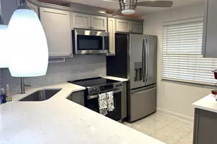 4211 Stratford Dr, New Port Richey, FL 34652 - Photo 5