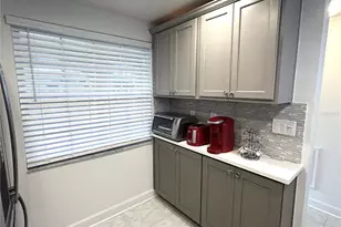 4211 Stratford Dr, New Port Richey, FL 34652 - Photo 7