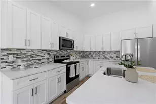14586 Mocking Wren Rd, Weeki Wachee, FL 34614 - Photo 11
