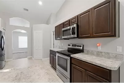 12155 Peregrine Falcon Avenue, Weeki Wachee, FL 34614 - Photo 9