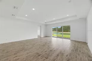 2592 Wise River Ln, Zephyrhills, FL 33541 - Photo 29