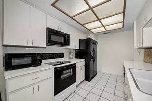 3114 Summervale Dr, Holiday, FL 34691 - Photo 11