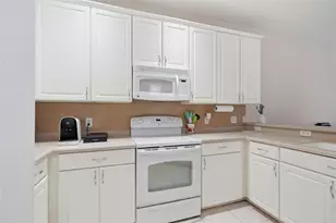 11828 Castine St, New Port Richey, FL 34654 - Photo 9