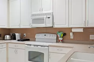 11828 Castine St, New Port Richey, FL 34654 - Photo 13