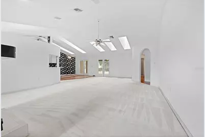 12239 Forest Crest Court, Spring Hill, FL 34609 - Photo 15