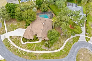12239 Forest Crest Ct, Spring Hill, FL 34609 - Photo 5