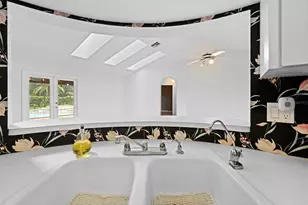12239 Forest Crest Ct, Spring Hill, FL 34609 - Photo 25