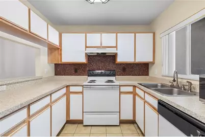 1907 Fluorshire Drive, Brandon, FL 33511 - Photo 5