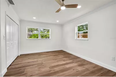 723 W Bayshore Drive, Tarpon Springs, FL 34689 - Photo 17