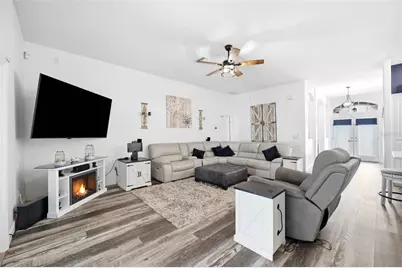 12041 Sapphire Drive, Spring Hill, FL 34609 - Photo 13