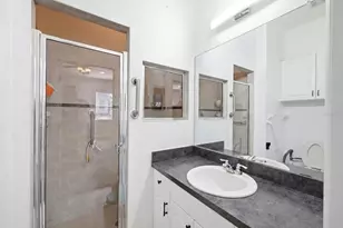 12041 Sapphire Dr, Spring Hill, FL 34609 - Photo 37