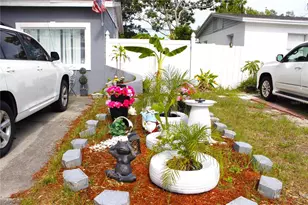 8370 52nd Way N, Pinellas Park, FL 33781 - Photo 9