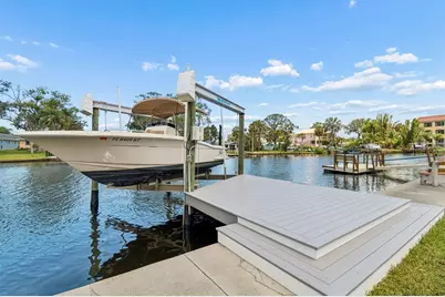 6121 Lafayette Street, New Port Richey, FL 34652 - Photo 9