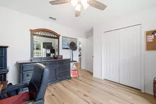 2478 Glenridge Dr, Spring Hill, FL 34609 - Photo 21