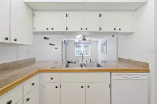 12130 Spartan Way, Hudson, FL 34667 - Photo 9