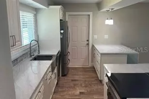 103 Carlyle Dr, Palm Harbor, FL 34683 - Photo 11