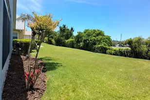 11731 Heritage Point Dr, Hudson, FL 34667 - Photo 5