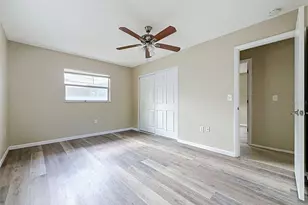 3019 40th Ave W, Bradenton, FL 34205 - Photo 13