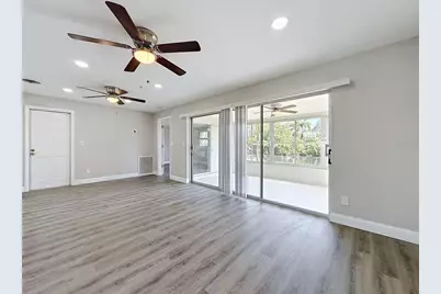 307 87th Avenue NE, Saint Petersburg, FL 33702 - Photo 5