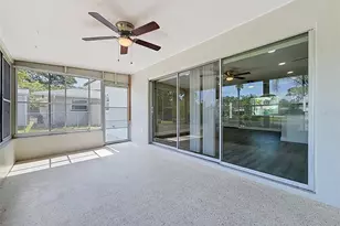 307 87th Ave NE, Saint Petersburg, FL 33702 - Photo 19