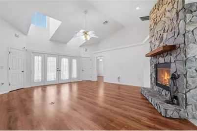 13222 Drysdale Street, Spring Hill, FL 34609 - Photo 9