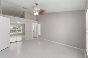 1512 Bay View St, Tarpon Springs, FL 34689 - Photo 31