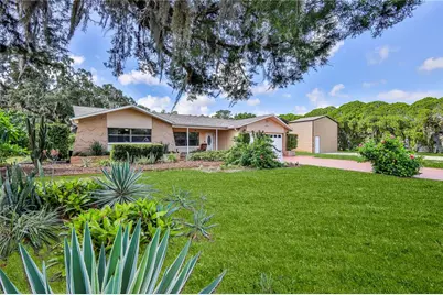 8270 Sycamore Drive, New Port Richey, FL 34654 - Photo 7