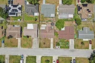 5051 Brookside Ln, New Port Richey, FL 34653 - Photo 25