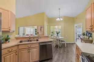 12728 Flamingo Pkwy, Spring Hill, FL 34610 - Photo 21
