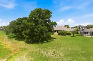 9276 Lake Cypress Loop, Weeki Wachee, FL 34613 - Photo 51