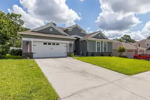 4708 Larkenheath Dr, Spring Hill, FL 34609 - Photo 5