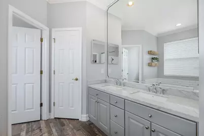 4708 Larkenheath Drive, Spring Hill, FL 34609 - Photo 39