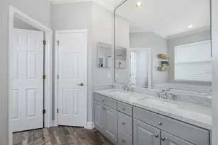 4708 Larkenheath Dr, Spring Hill, FL 34609 - Photo 39