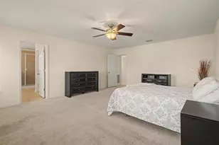 1735 Oak Hammock Ct, Lutz, FL 33558 - Photo 17