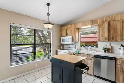8550 Shadblow Ct #6, Port Richey, FL 34668 - Photo 13