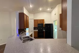 10733 Oak Dr, Hudson, FL 34669 - Photo 7