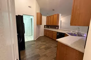 10733 Oak Dr, Hudson, FL 34669 - Photo 9