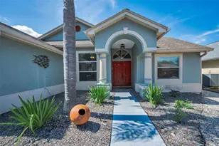 802 Anchors Way, Tarpon Springs, FL 34689 - Photo 7