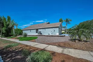 802 Anchors Way, Tarpon Springs, FL 34689 - Photo 55