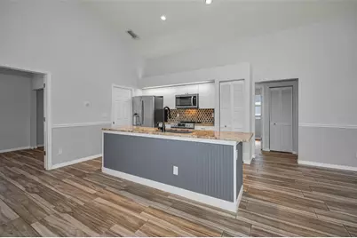 802 Anchors Way, Tarpon Springs, FL 34689 - Photo 17