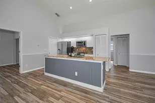 802 Anchors Way, Tarpon Springs, FL 34689 - Photo 17