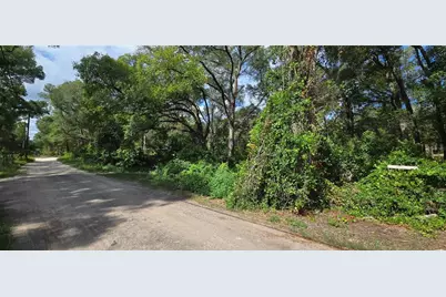15621 Daybreeze Drive, Spring Hill, FL 34610 - Photo 5