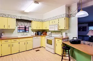 7386 Highpoint Blvd, Brooksville, FL 34613 - Photo 11