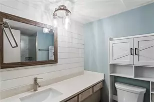 225 Country Club Dr, Largo, FL 33771 - Photo 31