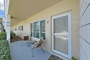 2405 Franciscan Dr, Clearwater, FL 33763 - Photo 5