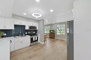 2405 Franciscan Dr, Clearwater, FL 33763 - Photo 19