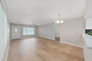 2405 Franciscan Dr, Clearwater, FL 33763 - Photo 9