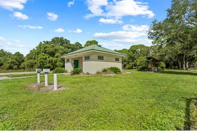 2911 Woodpine Court, Sarasota, FL 34231 - Photo 55