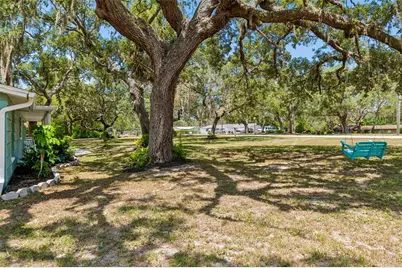 9950 Hilltop Drive, New Port Richey, FL 34654 - Photo 27