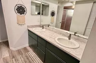 1382 Sutton Pl Dr, Palm Harbor, FL 34683 - Photo 15